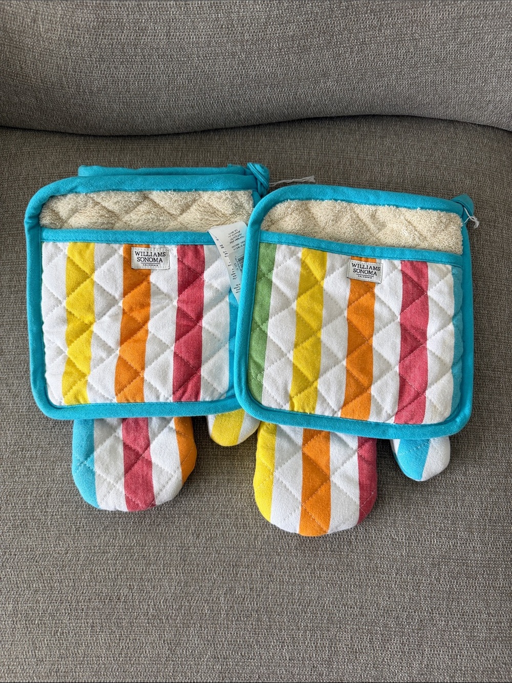 Williams Sonoma Oven Mitts & Potholders